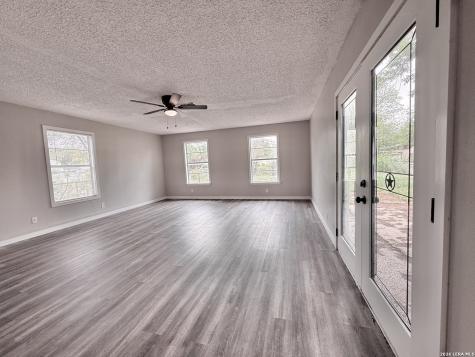 4535 Lark San Antonio TX 78228