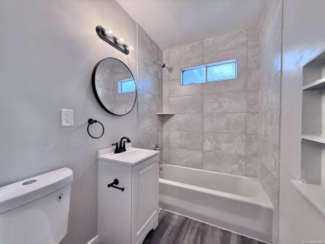 4535 Lark San Antonio TX 78228