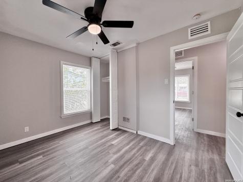 4535 Lark San Antonio TX 78228