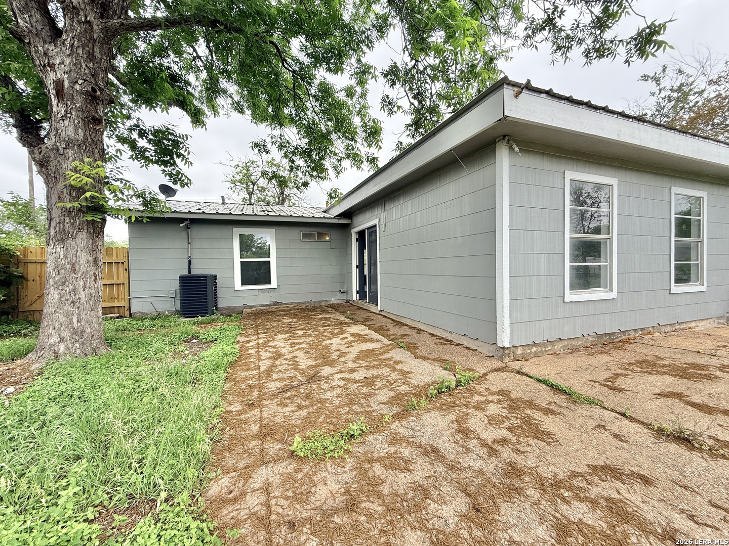 4535 Lark San Antonio TX 78228