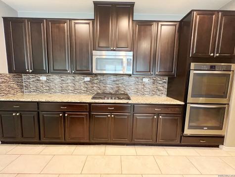 7915 Stalemate Cove San Antonio TX 78254