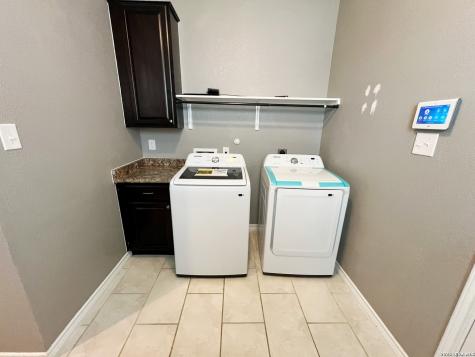 7915 Stalemate Cove San Antonio TX 78254