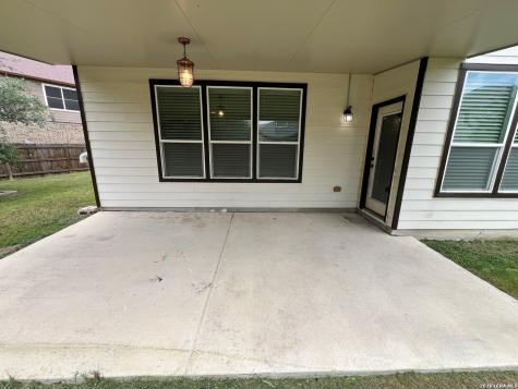7915 Stalemate Cove San Antonio TX 78254