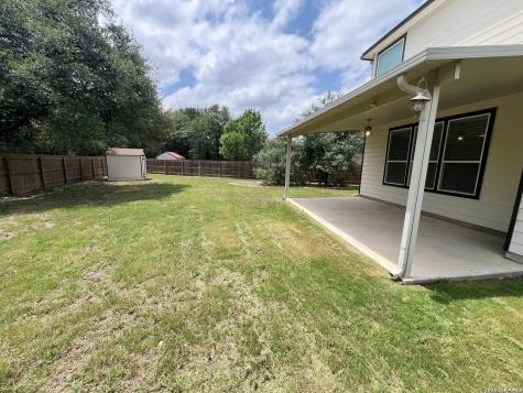 7915 Stalemate Cove San Antonio TX 78254