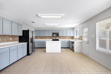 6238 Amherst Bay San Antonio TX 78249