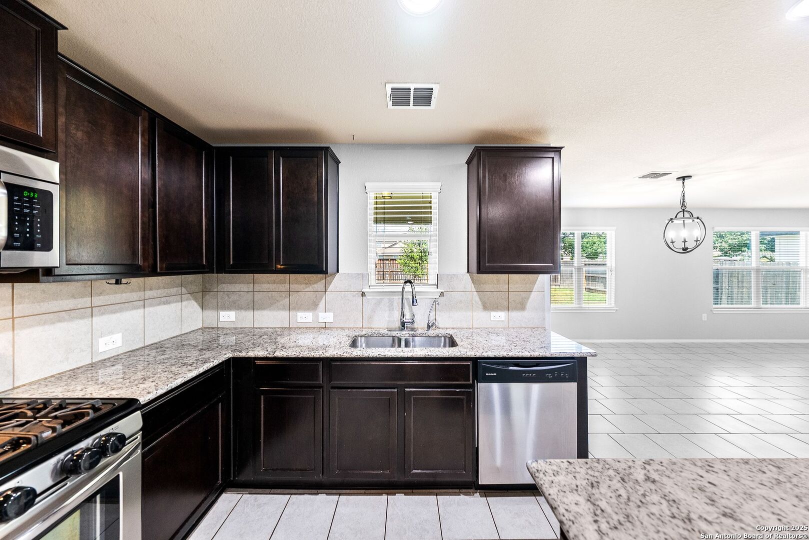 11734 Pelican Cove San Antonio TX 78221