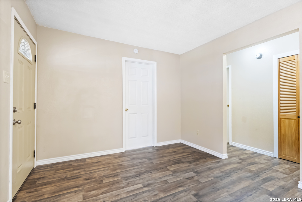 185 Black Bass Road Lakehills TX 78063