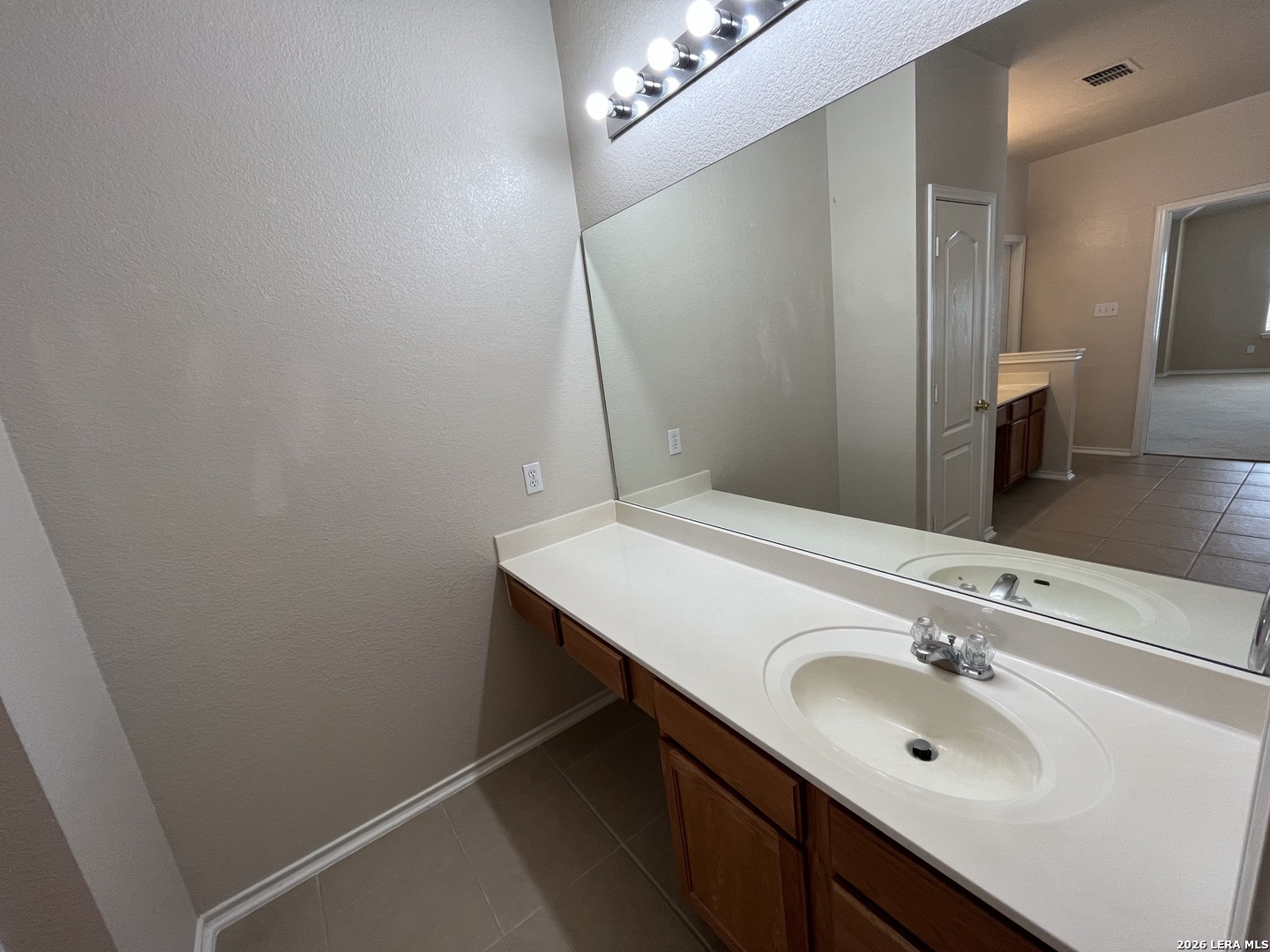 21114 Villa Valencia San Antonio TX 78258