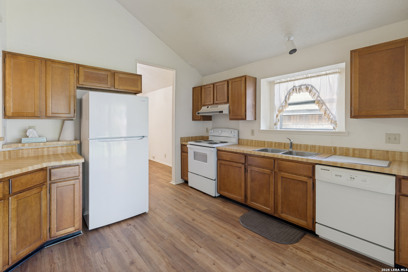 7803 Forest Ranch Live Oak TX 78233