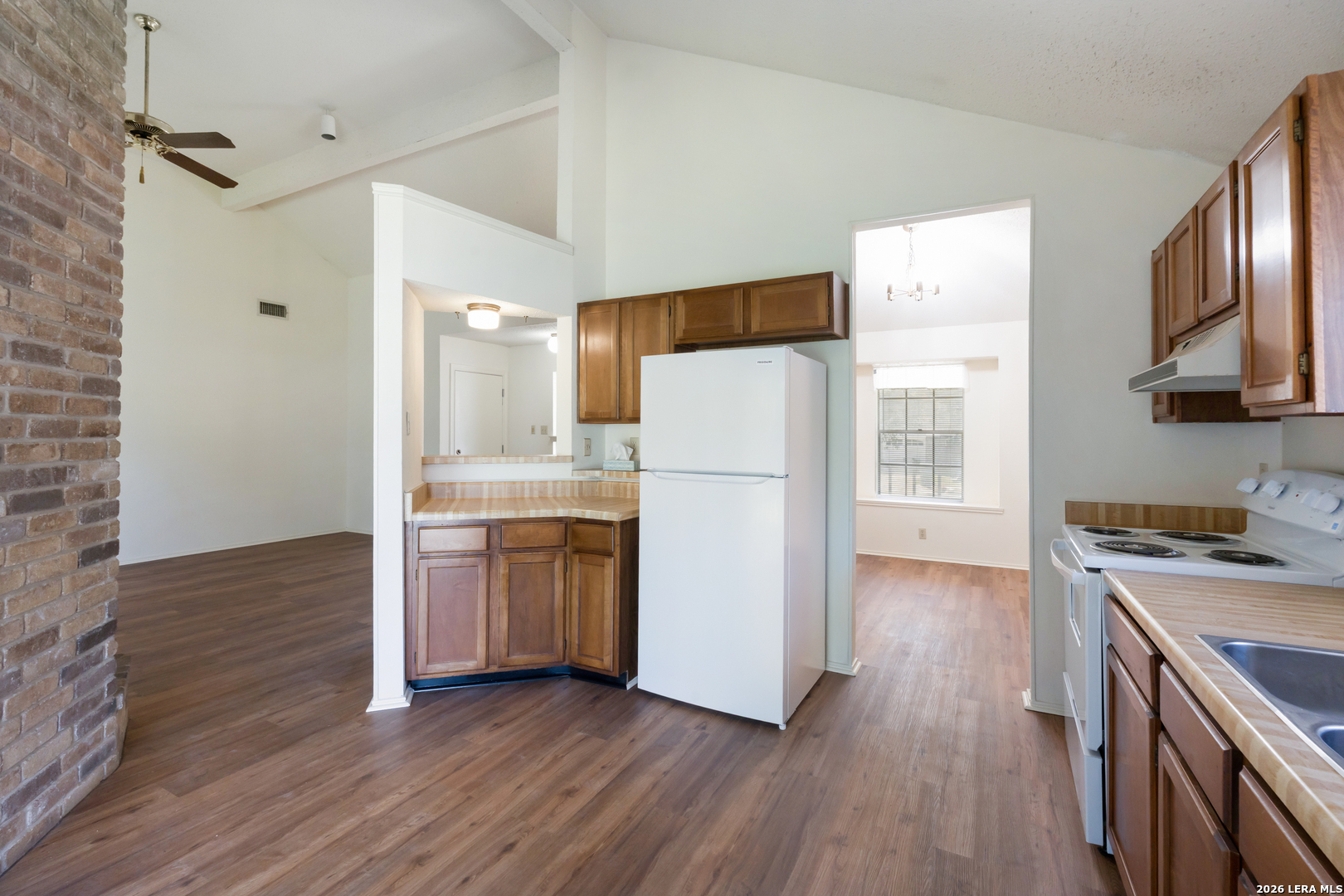 7803 Forest Ranch Live Oak TX 78233