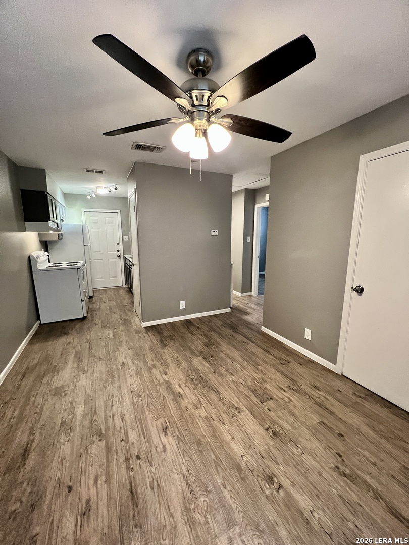844 E Sunshine Drive San Antonio TX 78228