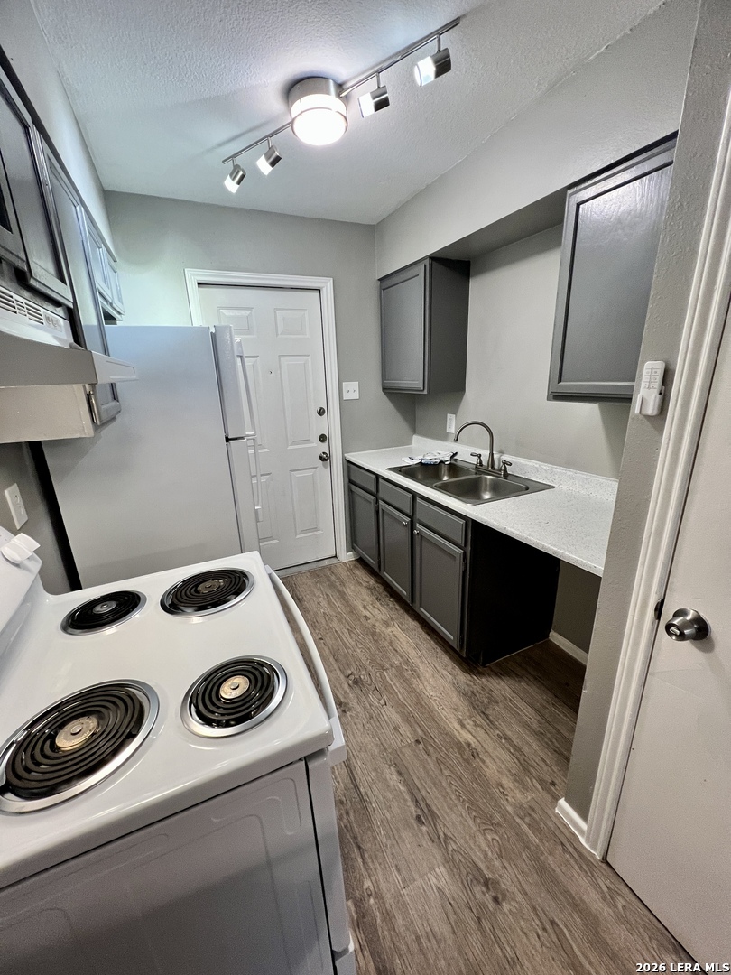 844 E Sunshine Drive San Antonio TX 78228