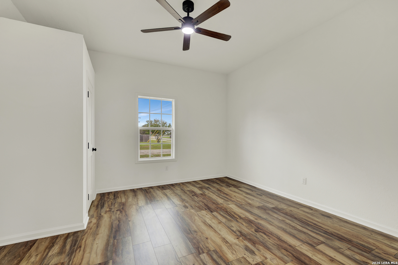 312 N Lavernia Marion TX 78124