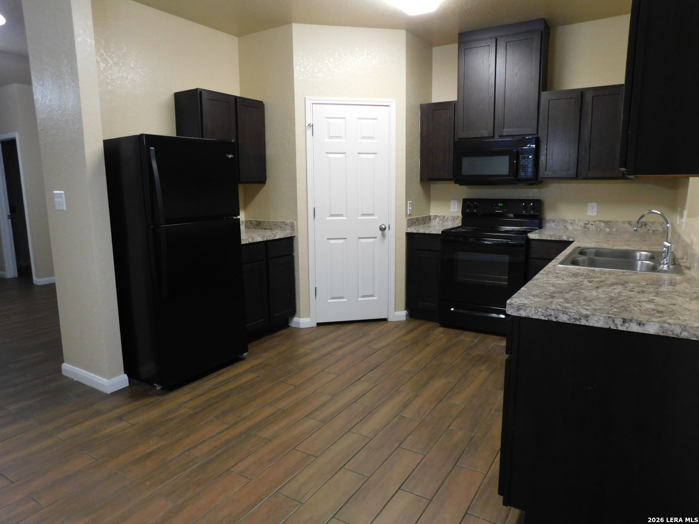 8710 8th Street Converse TX 78109