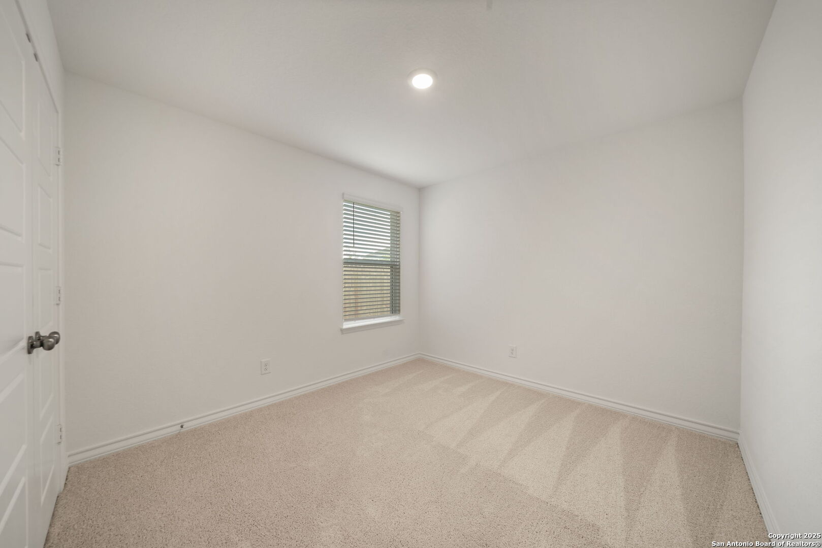 1115 Pigeon Marion TX 78124