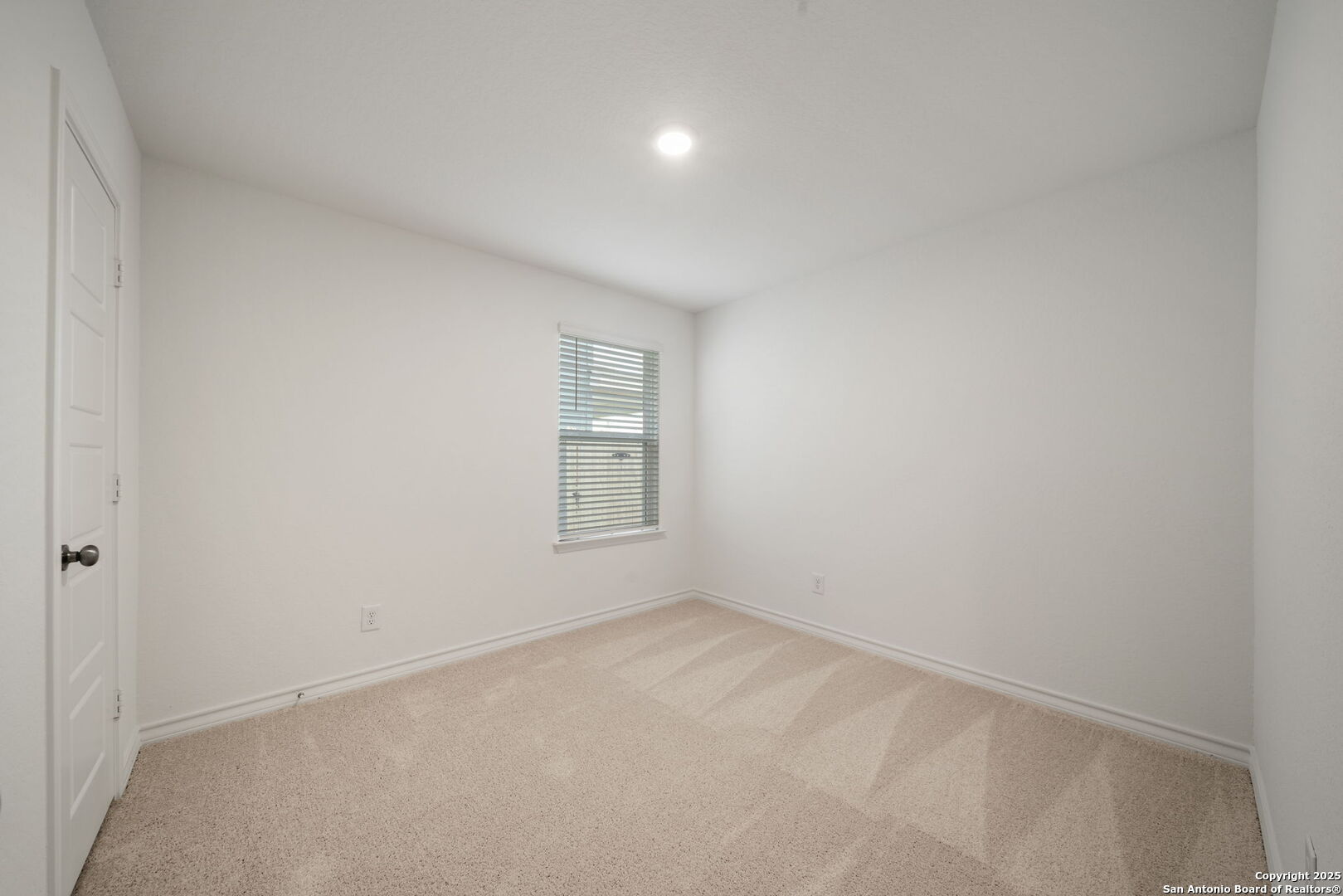 1115 Pigeon Marion TX 78124