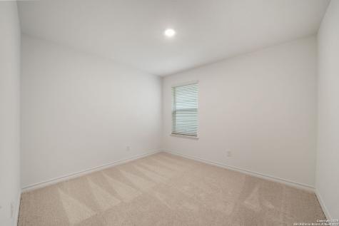 1115 Pigeon Marion TX 78124