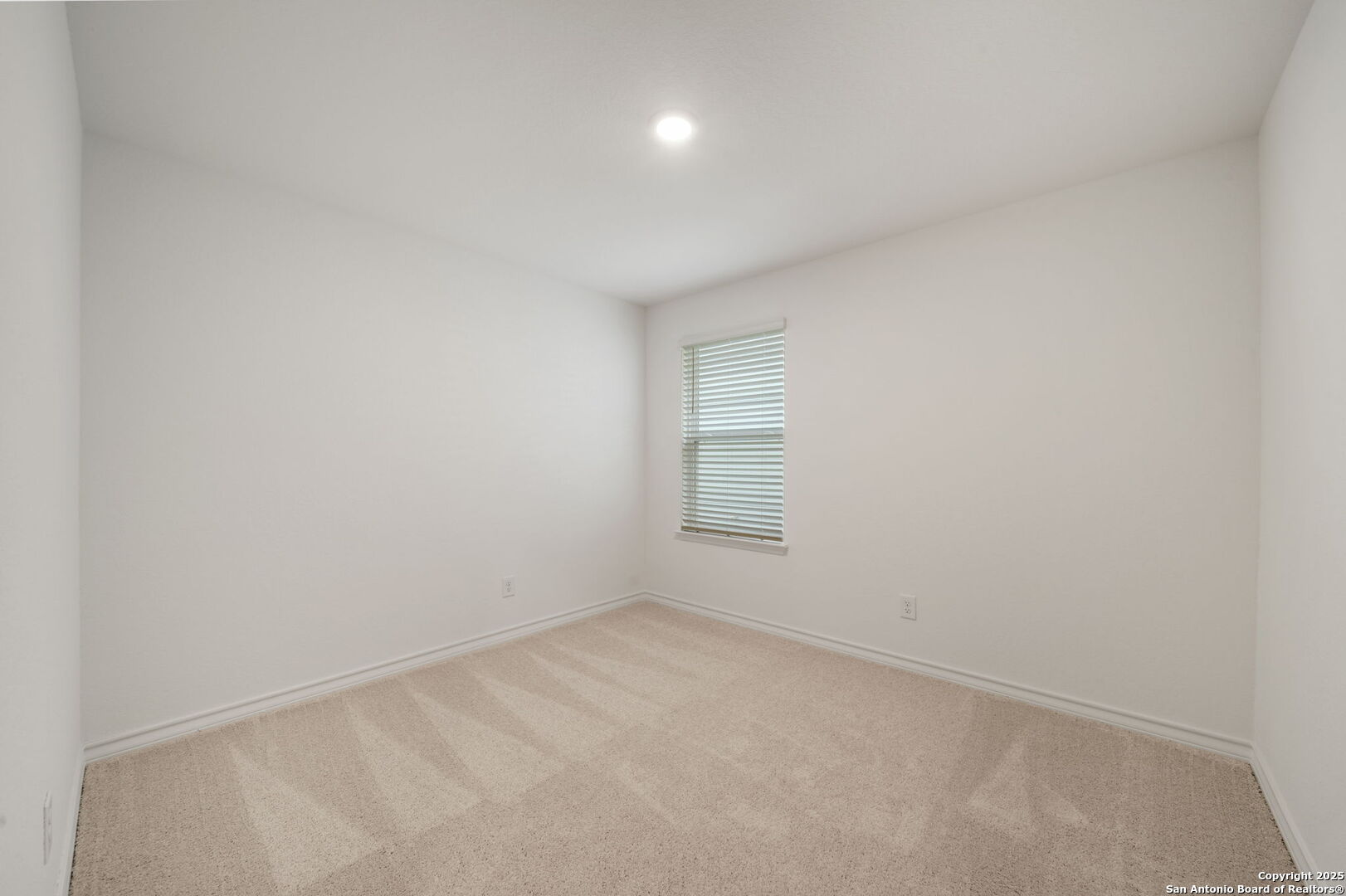 1115 Pigeon Marion TX 78124