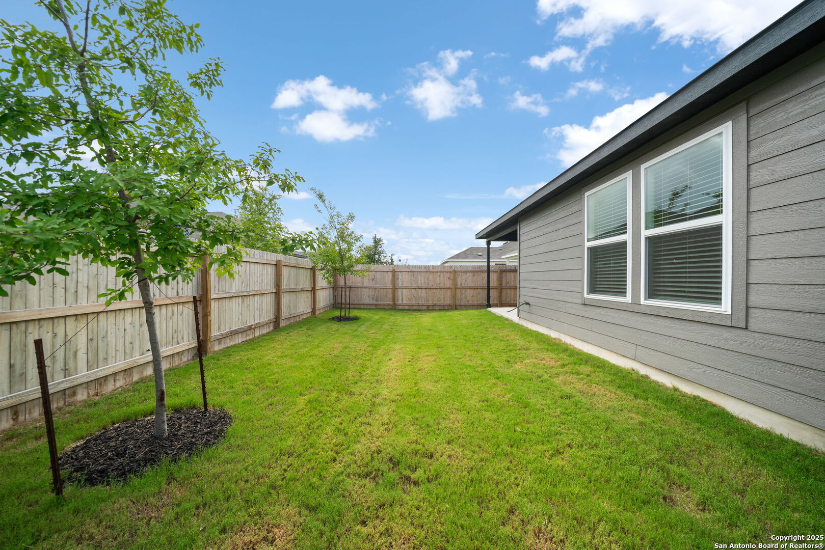 1115 Pigeon Marion TX 78124
