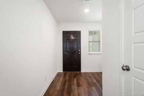 1115 Pigeon Marion TX 78124