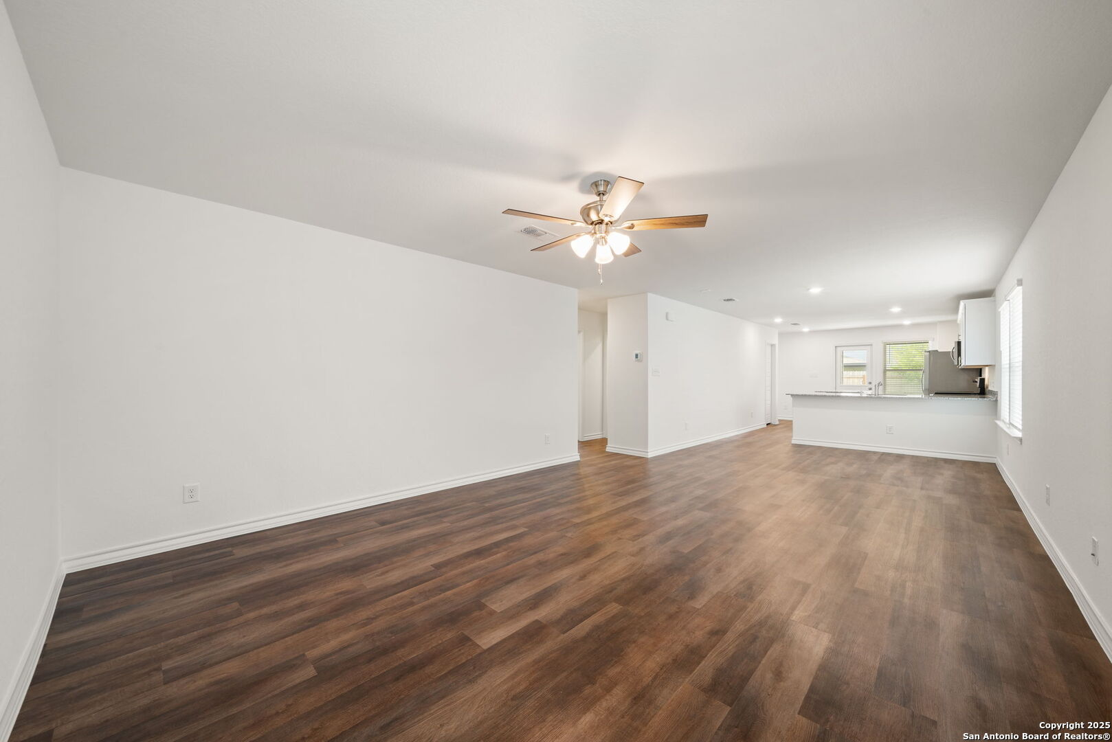 1115 Pigeon Marion TX 78124