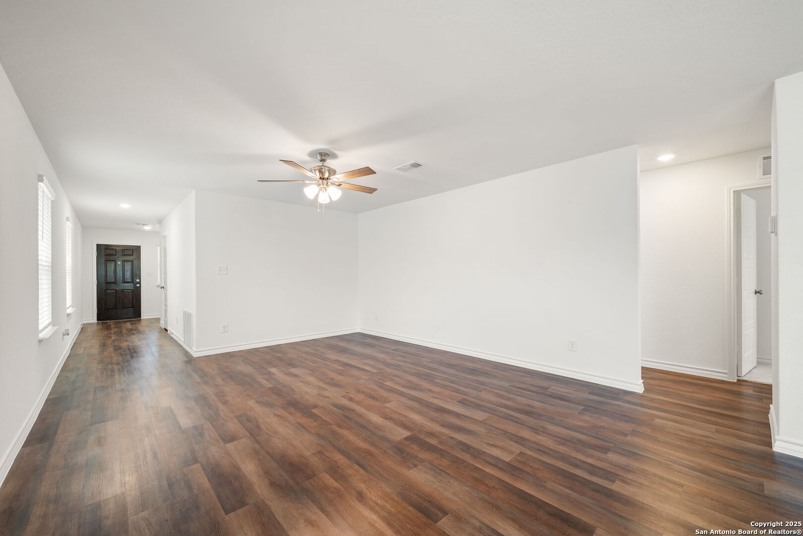 1115 Pigeon Marion TX 78124