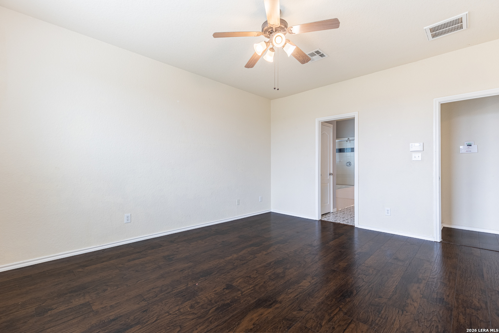 3638 Sumantra Cliff San Antonio TX 78261