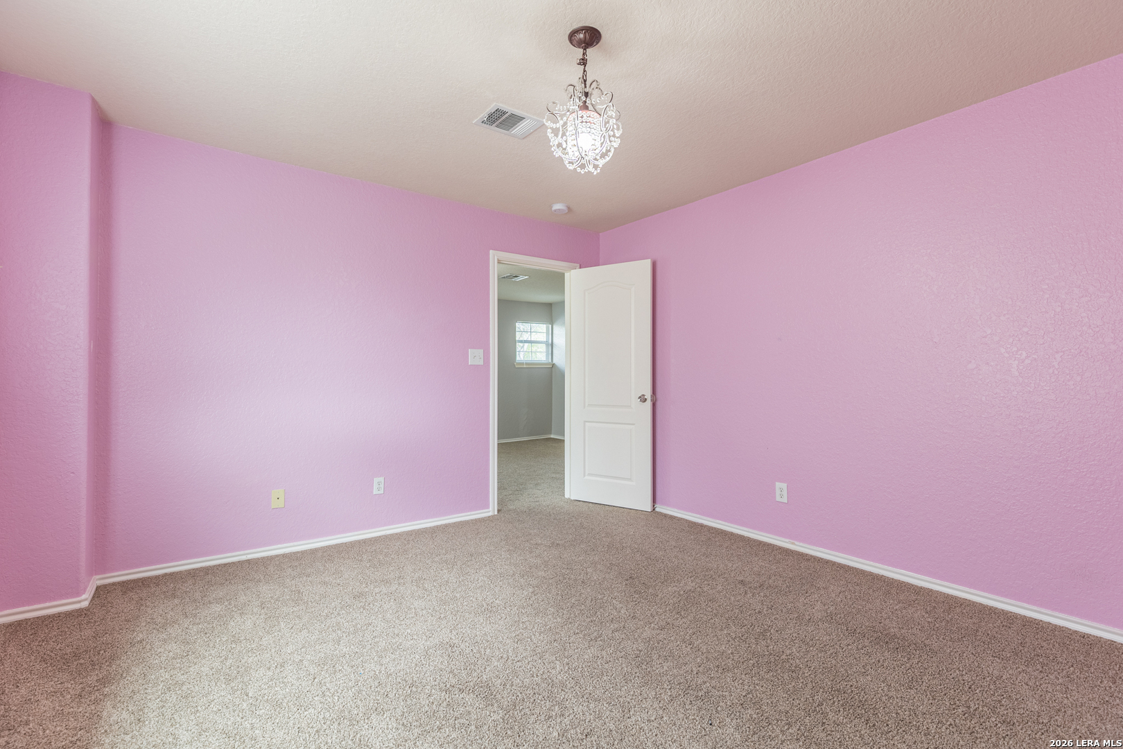 3638 Sumantra Cliff San Antonio TX 78261