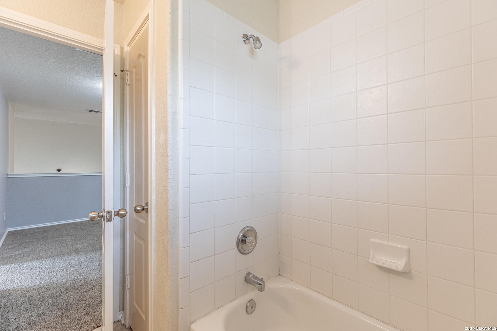 3638 Sumantra Cliff San Antonio TX 78261
