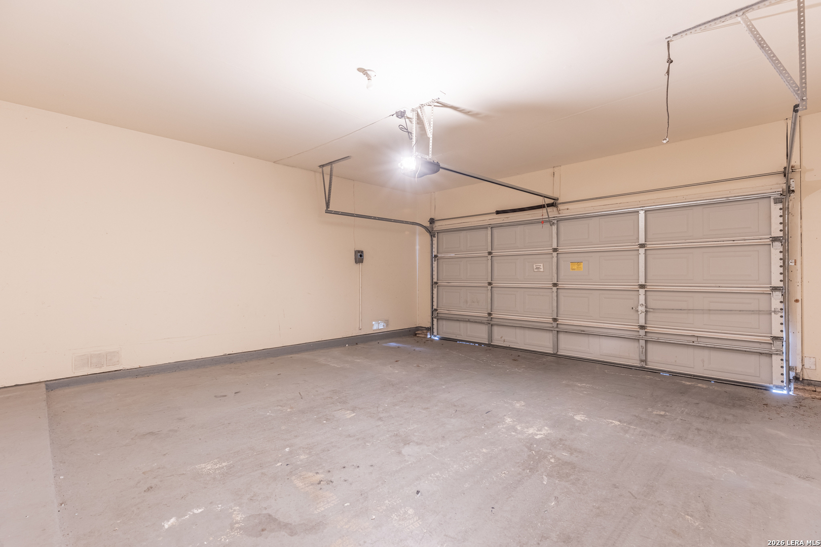 3638 Sumantra Cliff San Antonio TX 78261