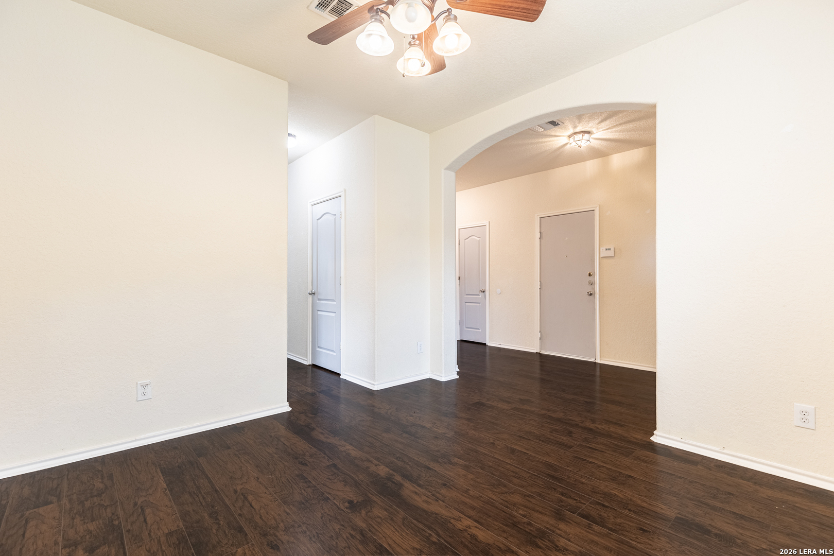3638 Sumantra Cliff San Antonio TX 78261