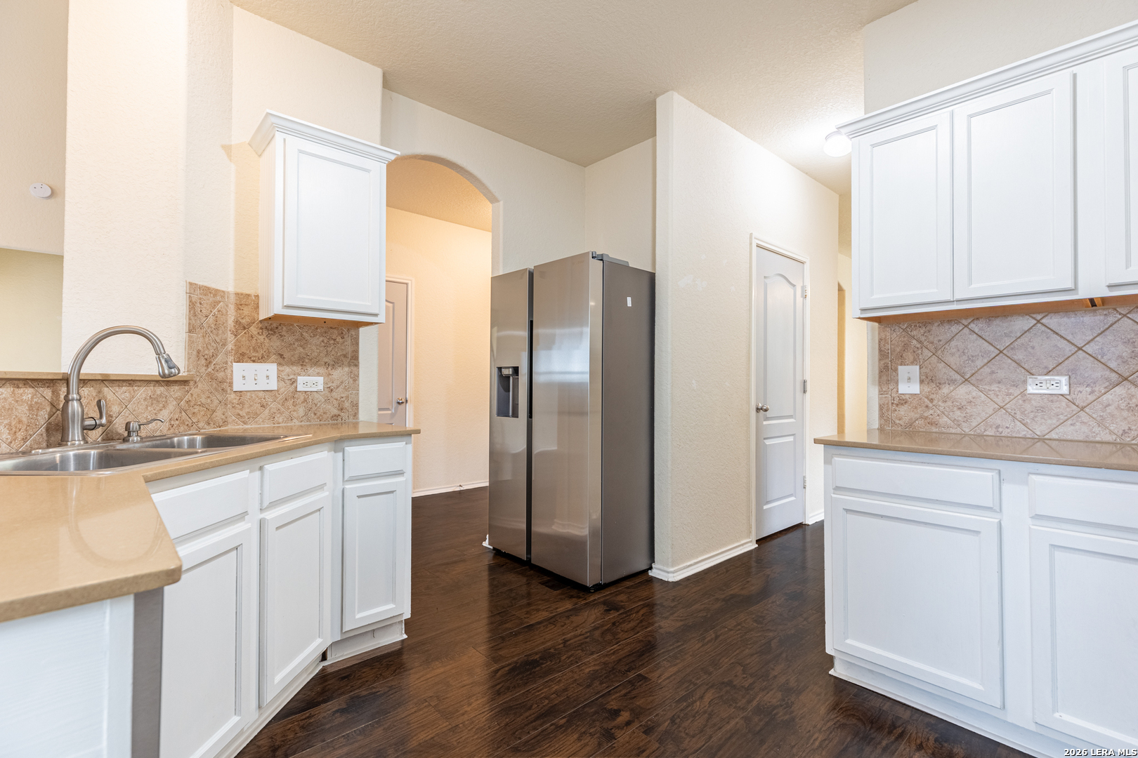 3638 Sumantra Cliff San Antonio TX 78261