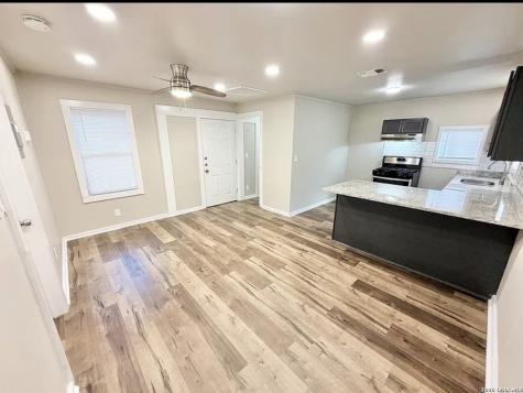 105 Dewitt San Antonio TX 78204
