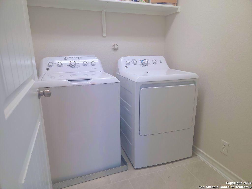 1524 Mossy Jasper San Antonio TX 78245