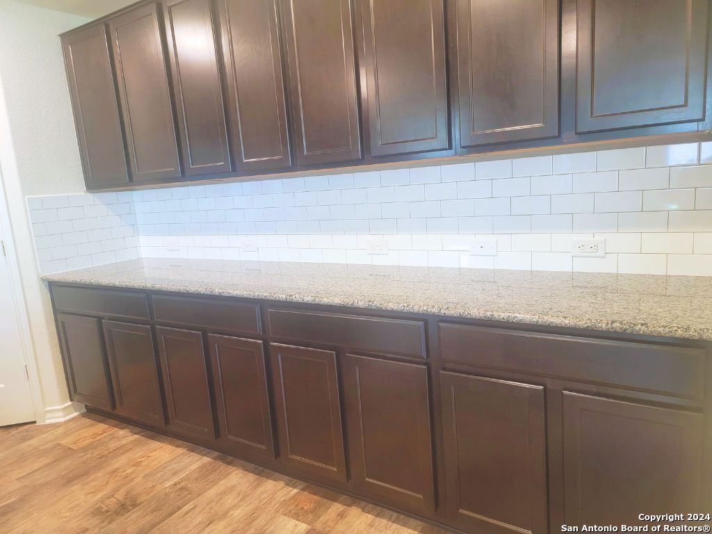 1524 Mossy Jasper San Antonio TX 78245