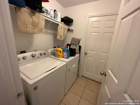 11806 Luckey Flower San Antonio TX 78252