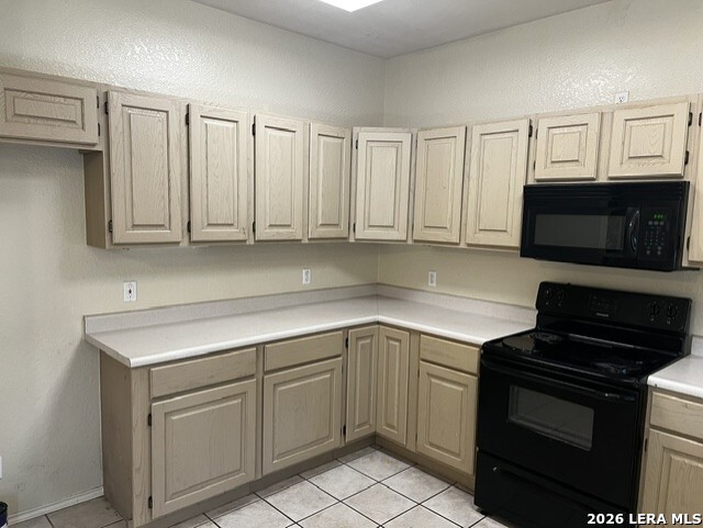 8733 Wickersham San Antonio TX 78254