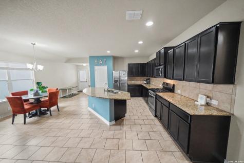 2611 Willow Pond San Antonio TX 78244