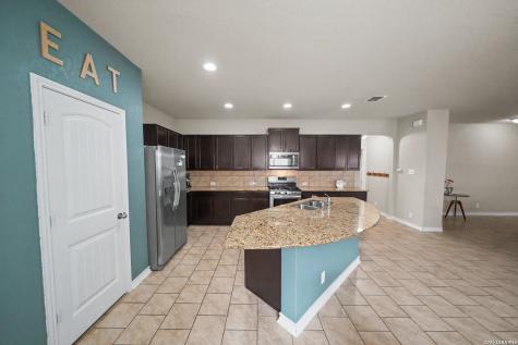 2611 Willow Pond San Antonio TX 78244