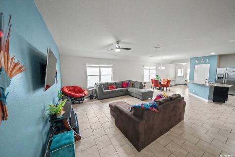 2611 Willow Pond San Antonio TX 78244