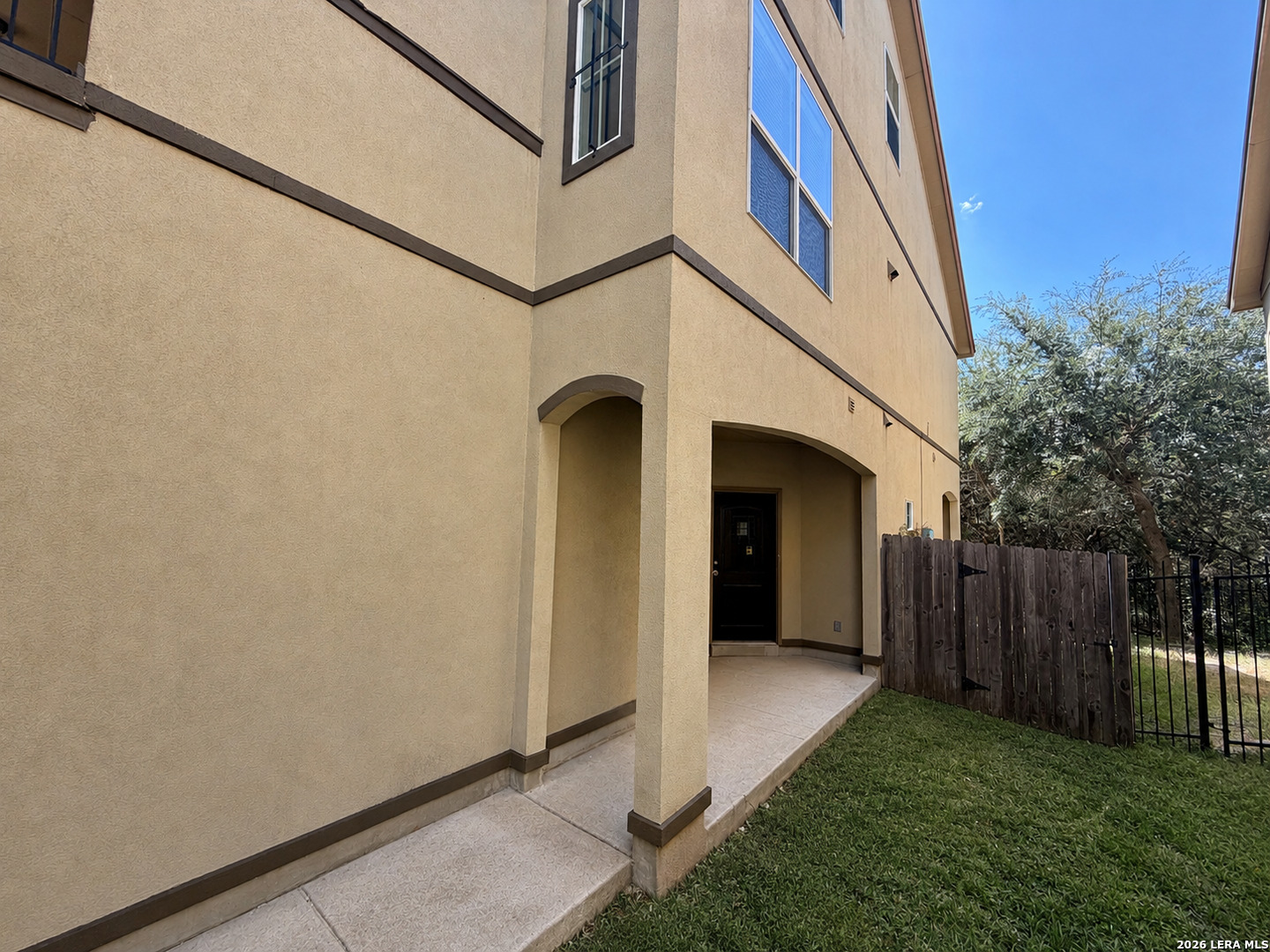 23939 Stately Oaks San Antonio TX 78260