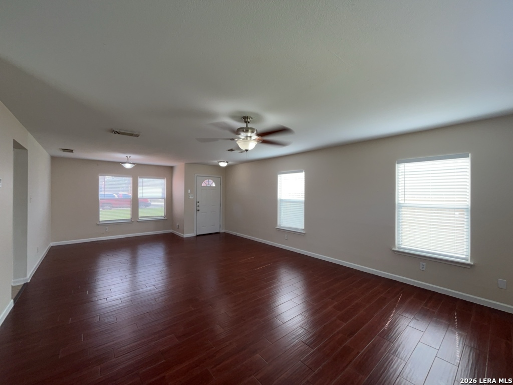 6667 Beech Trail Converse TX 78109