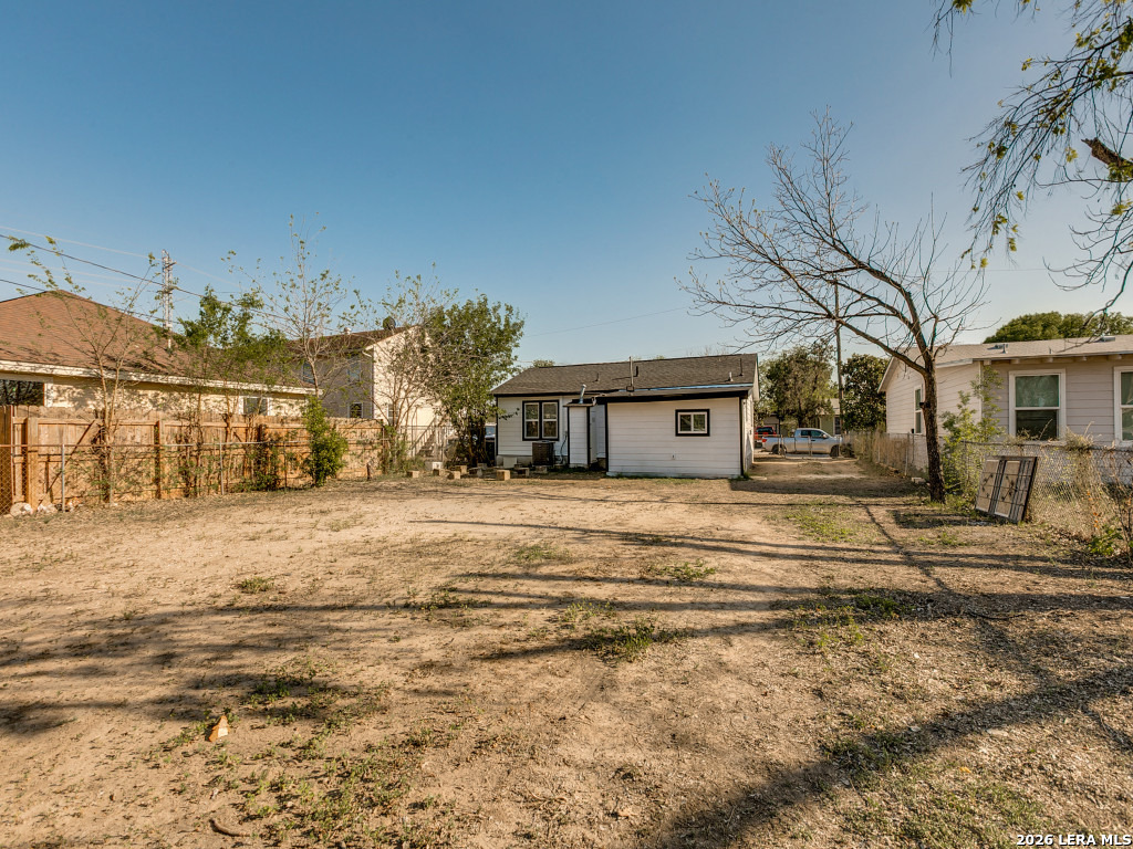 1815 Mayfield Boulevard San Antonio TX 78211