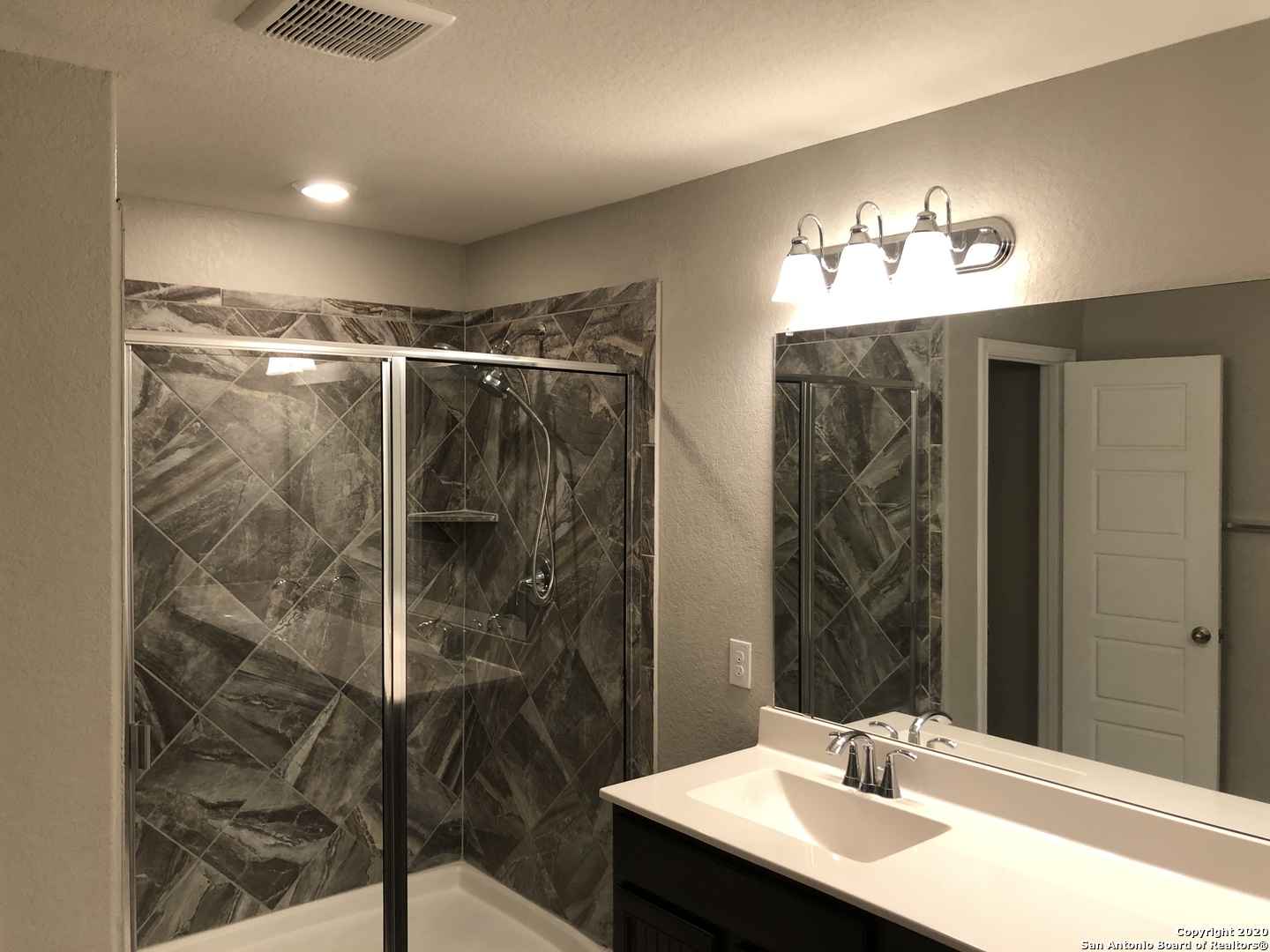 408 Landmark Stone Cibolo TX 78108