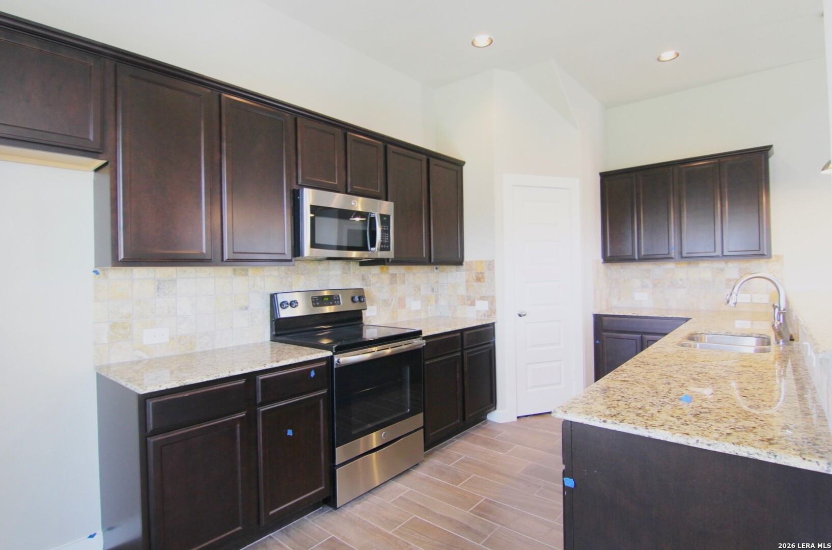 382 Creekside Curve New Braunfels TX 78130