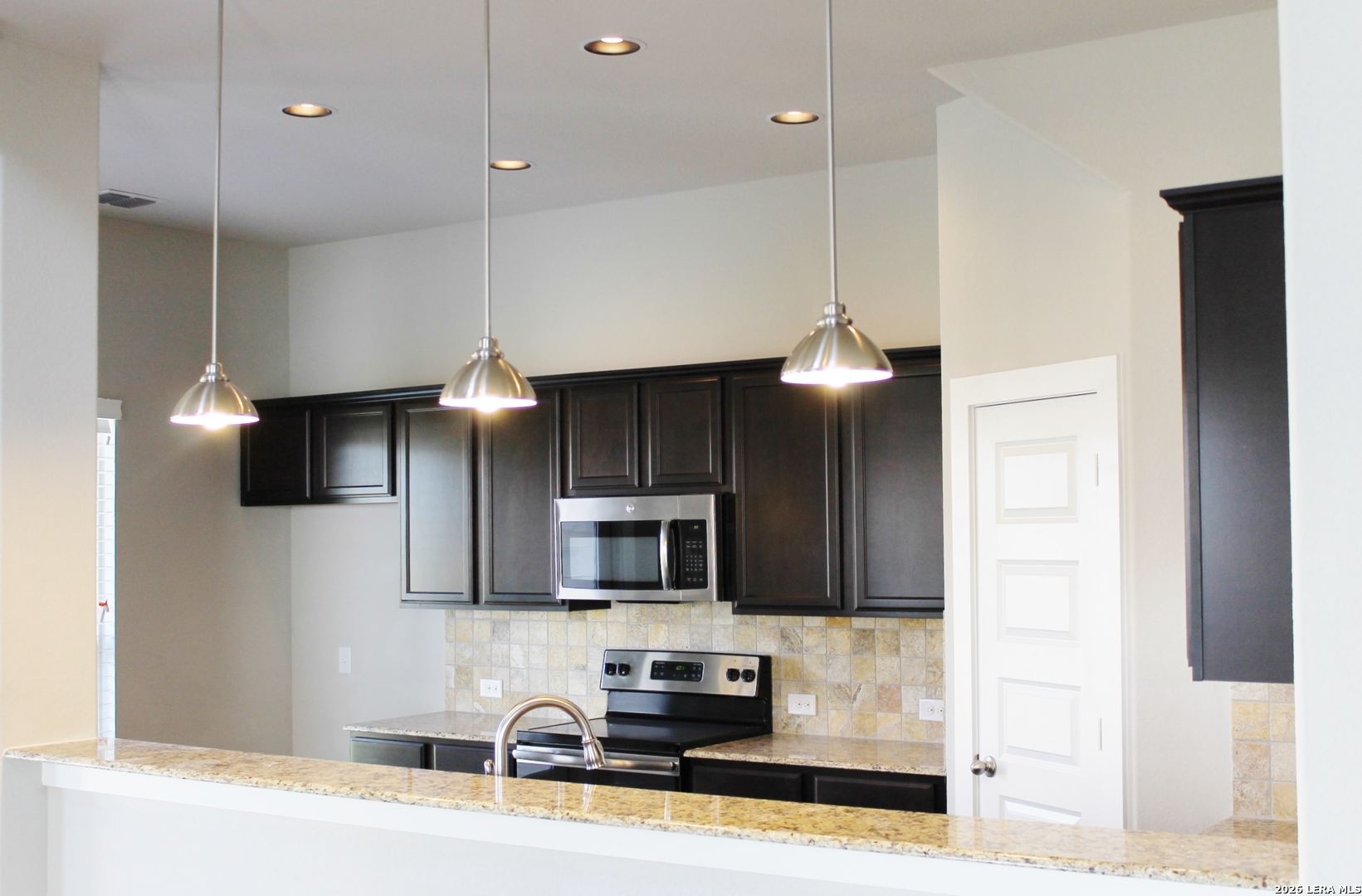 382 Creekside Curve New Braunfels TX 78130