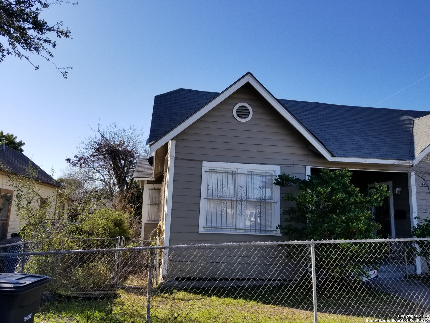 2238 Interstate 35 San Antonio TX 78208