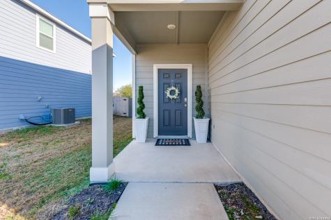 5628 Pearl Meadow Converse TX 78109