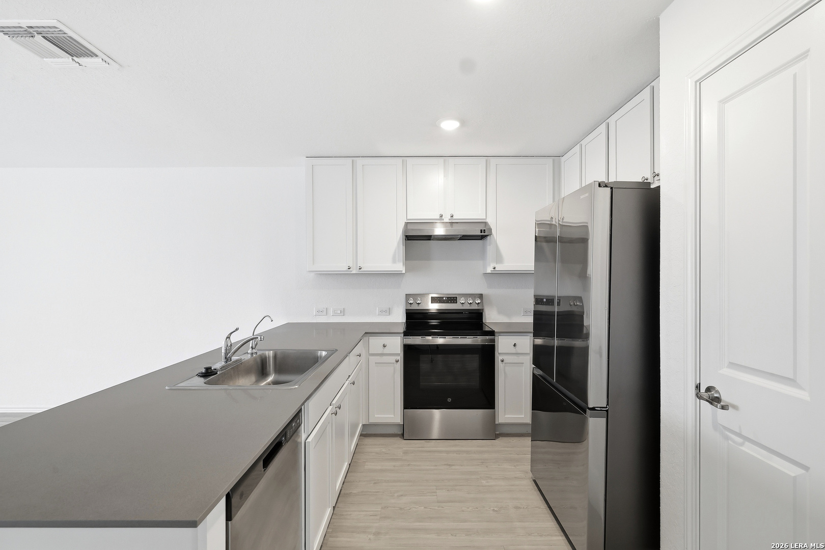 3903 Kurz Plaza S San Antonio TX 78211