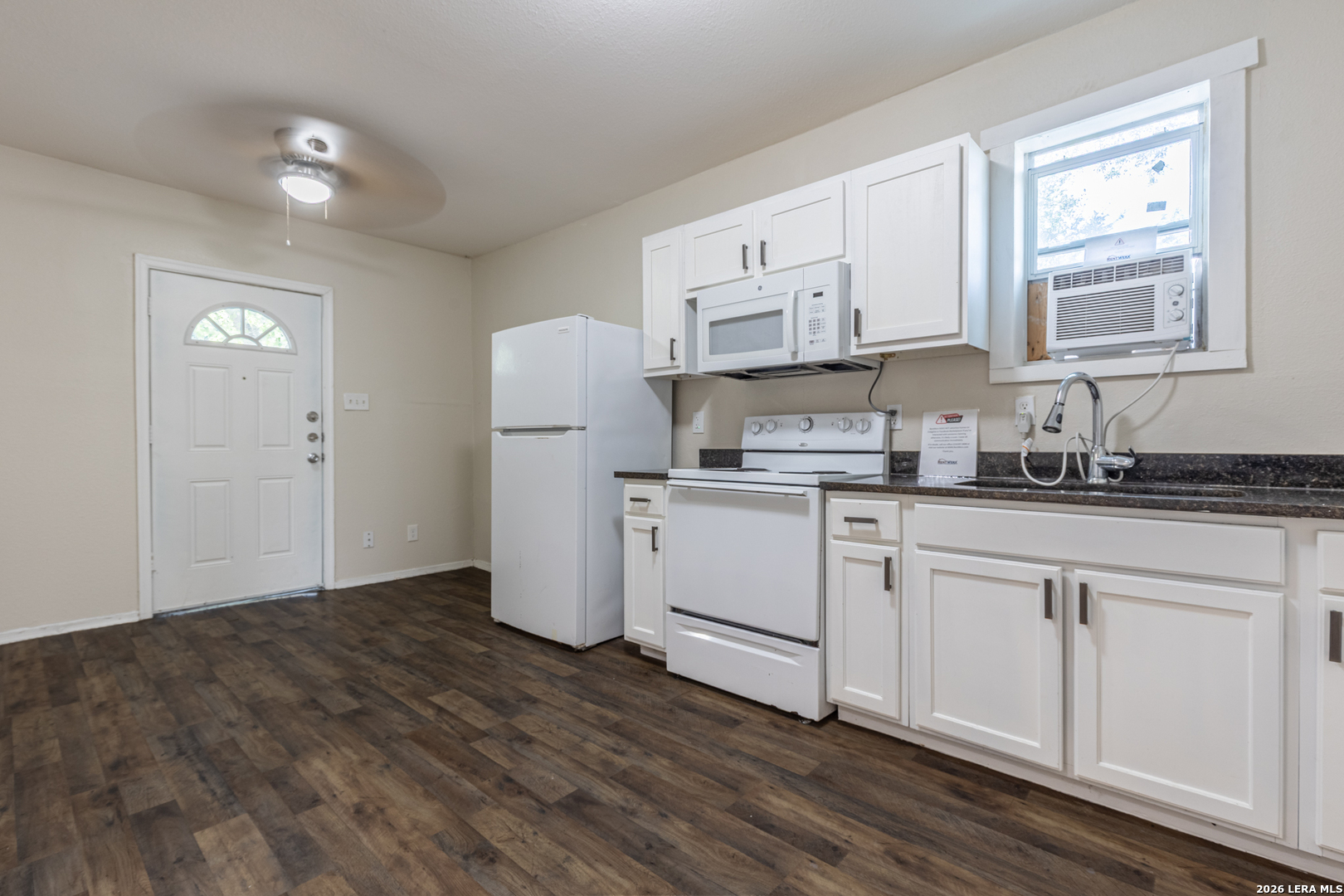 834 Division Avenue San Antonio TX 78225